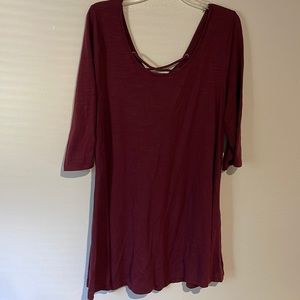 V neck burgundy sweater with tie in back